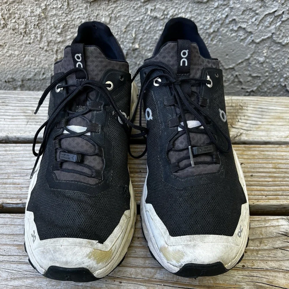 On Cloudultra 2 Shoes Men Size 10 Trail Running Black/White Sneakers